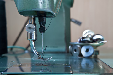 Green electrical sewing machine
