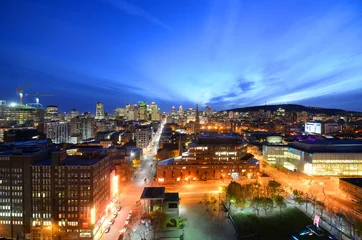 Foto op Plexiglas Montreal city skyline at sunset, Montreal, Quebec © Wangkun Jia