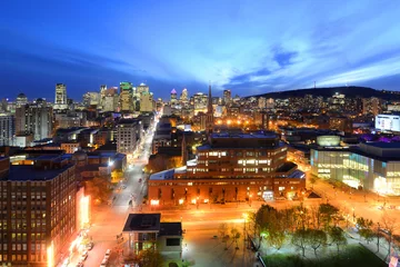 Foto auf Acrylglas Montreal city skyline at sunset, Montreal, Quebec © Wangkun Jia