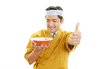 仕事中のラーメン職人