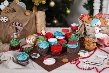 Christmas various gingerbread cookies, cakes, cupcakes.
