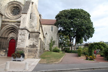 Fototapeta na wymiar Saint Etienne church,Beauvais, Oise, Picardy, France