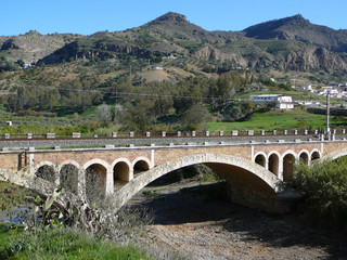 Naklejka premium Pizarra Railway Bridge
