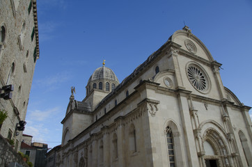 Fototapeta na wymiar famous sibenik cathedral