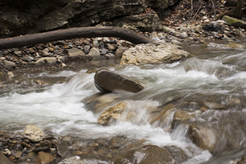 stream in djavolji prolaz canyon