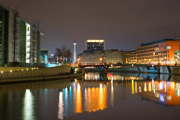 Obraz na płótnie Canvas Berlin at night
