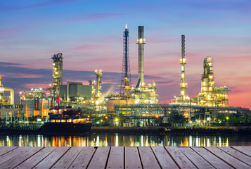 Obraz premium Oil gas refinery plant. May called petroleum, production or petrochemical plant. Industrial factory construction from engineering technology with steel pipe, pipeline, tank. Business for power energy.