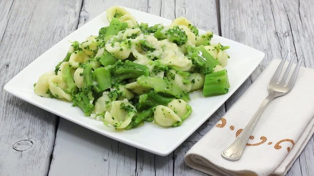 Orecchiette pasta with cauliflower