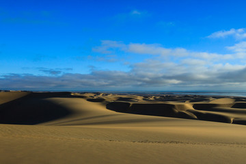 Fototapeta na wymiar Dünen der Namib Wüste