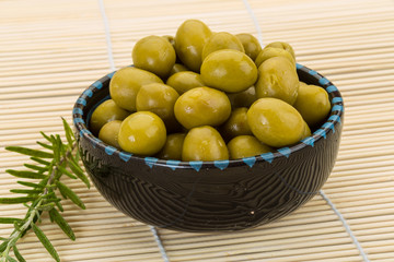 Green olives