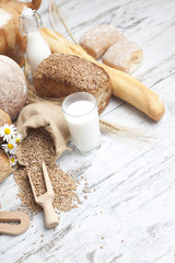 full corn bread, honey and milk © pawel70