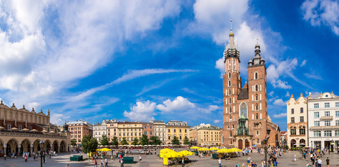 Fototapeta St. Mary's Church in a historical part of Krakow obraz