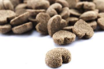 собачий  корм .