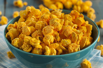 Homemade Cheddar Cheese Popcorn