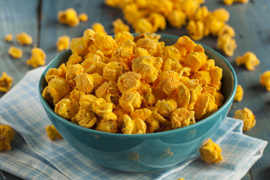 Homemade Cheddar Cheese Popcorn