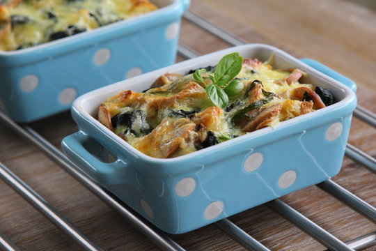 Cheese and spinach strata bake