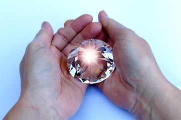 Prisma di cristallo scintillante