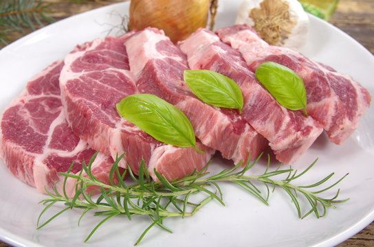 neck with rosemary and basil