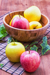 apples