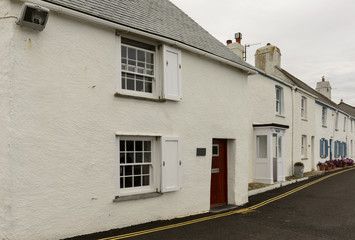 Fototapeta na wymiar old stone cottages at St. Mawes, Cornwall