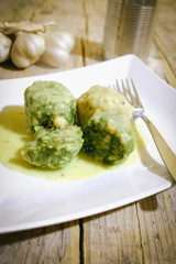 canederli with souce