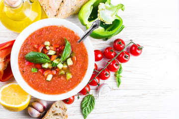 Tomato gazpacho soup with pepper and garlic, Spanish cuisine - 74677128