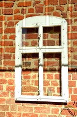 Fenster auf Mauerwerk