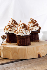 cupcakes with creamcheese and butter cream