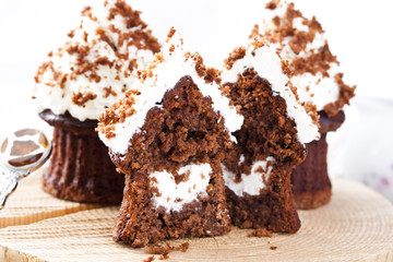 cupcakes with creamcheese and butter cream