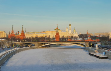 Fototapeta premium View of Kremlin, Patriarchal bridge and Moscow river embankment