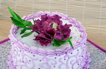 Wedding cake with flower