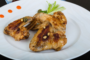Roasted chicken wings