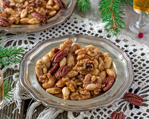 Obraz premium Sugared and rum glazed nuts