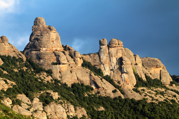 rochers du Montserrat