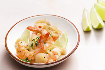 prawns with lime on thyme
