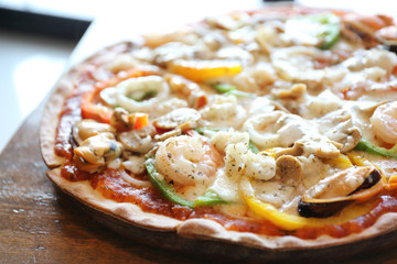 pizza seafood