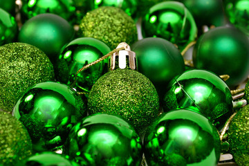 Christmas New Year Decor Green Balls for Christmas Tree