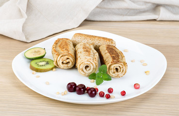 Pancakes with berries