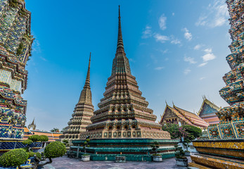 Fototapeta premium temple interior Wat Pho temple bangkok Thailand