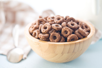 chocolate cereal rings