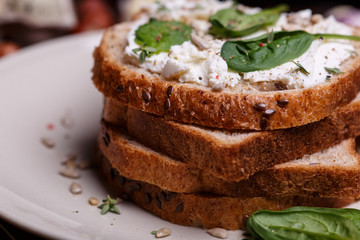 Sandwich with soft cheese