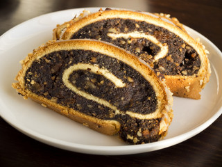Poppy cake
