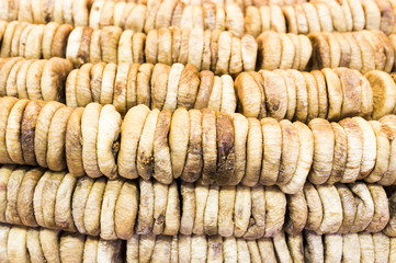 Dried figs