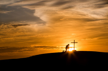 Fototapeta na wymiar Sunset Hill Praying Cross