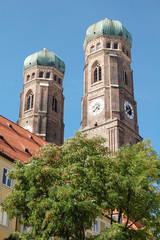 Fototapeta na wymiar Munich Frauenkirche