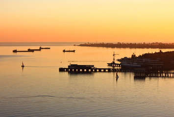 Obraz premium Sunset at the harbor