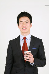 스튜디오 안의 비즈니스맨과 비즈니스 우먼