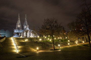 Fototapeta na wymiar cologne cathedral at night