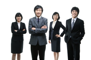 무리 지어 일하고 있는 비즈니스맨과 비즈니스 우먼들