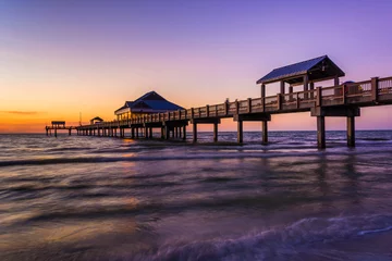 Papier Peint photo autocollant Clearwater Beach, Floride Fishing pier in the Gulf of Mexico at sunset,  Clearwater Beach,